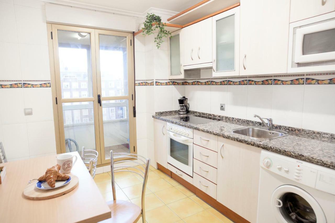 Housingleon - Conde Duplex Con Garaje Gratuito Apartment Luaran gambar